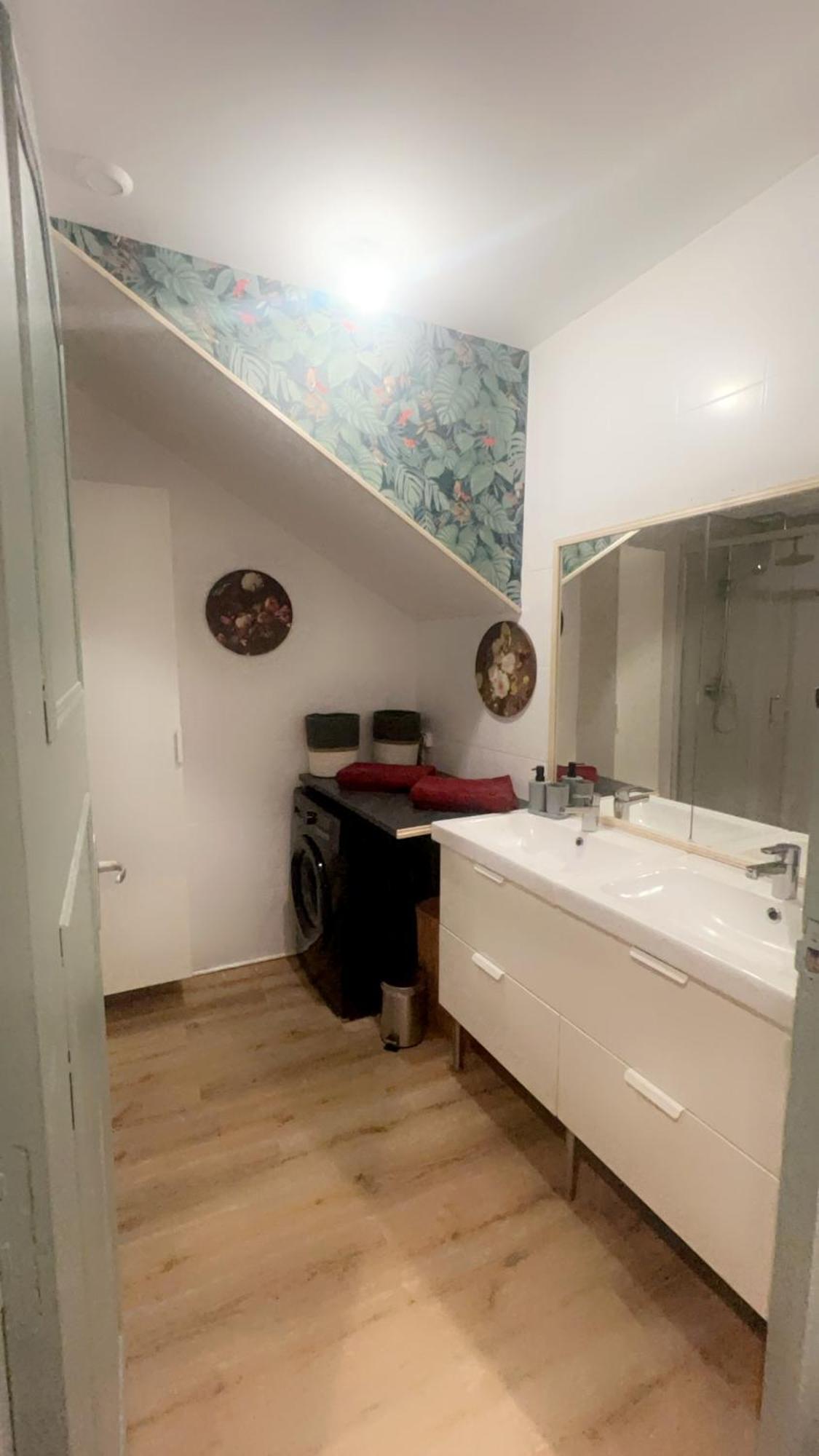 Appartement Prive « Blue Bridge & Sauna » Serrieres  Exterior photo